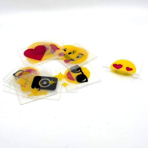 Heidi Swapp by American Crafts Light Box 20 Emoji Icons: Marquee Love - Picture 10 of 12